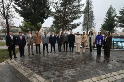 Siirt&rsquo;te Vali Kızılkaya, Vali Yardımcıları ve Kaymakamlarla Bir Araya Geldi