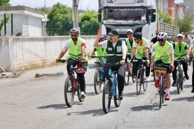 Siirt'te Yeşilay'ın organizasyonuyla pedal &ccedil;evirdiler