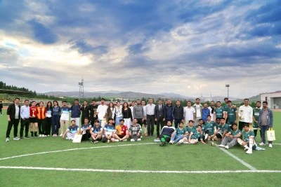 Siirt &Uuml;niversitesi&rsquo;nde Bahar Şenliği Spor M&uuml;sabakalarında Şampiyonlar Belli Oldu!