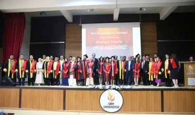 Siirt &Uuml;niversitesi Tıp Fak&uuml;ltesi ikinci mezunlarını verdi