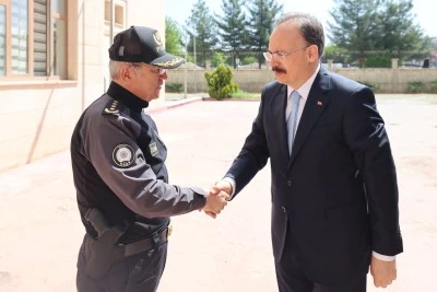 Siirt Valisi Kızılkaya&rsquo;dan Emniyet M&uuml;d&uuml;r&uuml; &Ouml;zdemir&rsquo;e Ziyaret