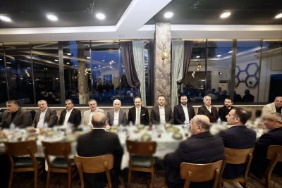 Siirt Valisi Kızılkaya, Meclis &Uuml;yeleriyle İftarda Buluştu