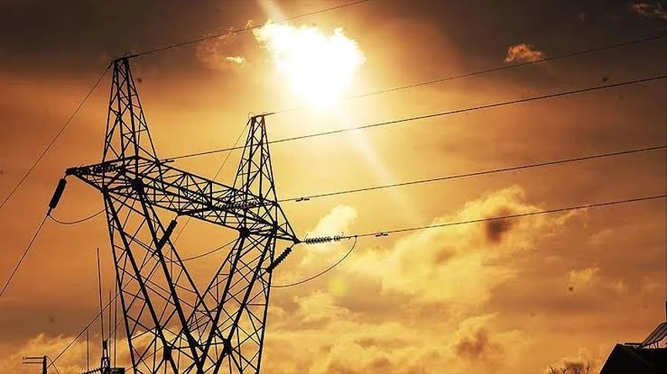 Siirt ve İl&ccedil;elerinde 1 Mayıs&rsquo;ta Geniş Kapsamlı Elektrik Kesintisi! Saat Saat, İl&ccedil;e İl&ccedil;e T&uuml;m Detaylar
