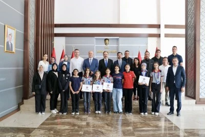 Siirtli Öğrencilerden 5 Derece Birden