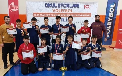 Siirtli &Ouml;ğrencilerden Kros ve Voleybolda &Ccedil;ifte Başarı