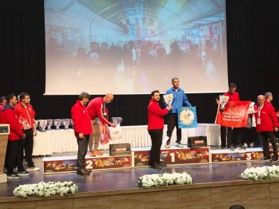 Siirtli Sporcudan Uluslararası Yarı Maratonda Birincilik