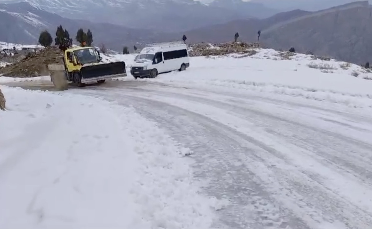 Siirt’te 99 köy yolu ulaşıma kapandı