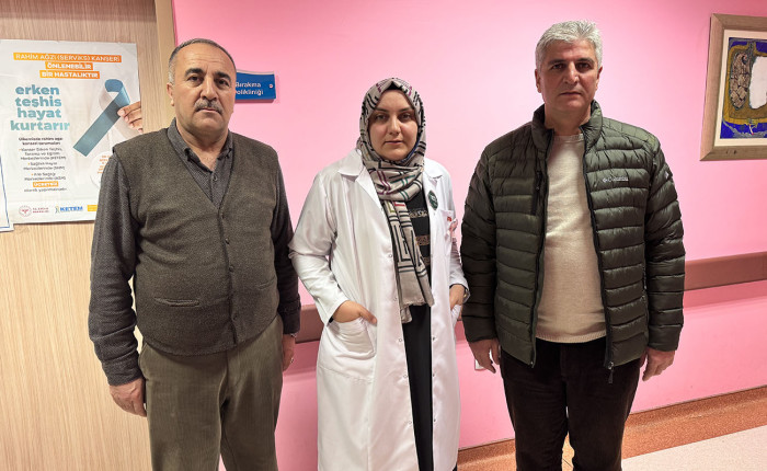 Siirt'te Çocuklarının Kokudan Rahatsız Olmasıyla Sigarayı Bıraktılar!