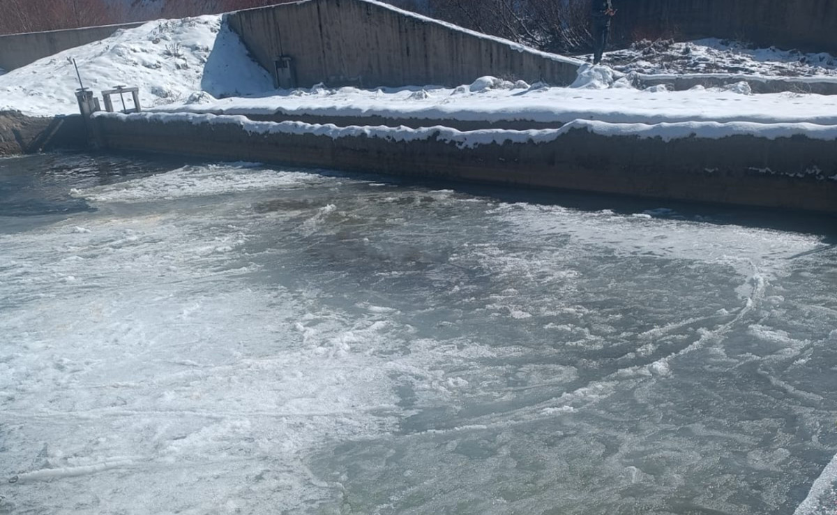 Siirt’te İçme Suyu Sağlayan İsale Hattı Dondu!  