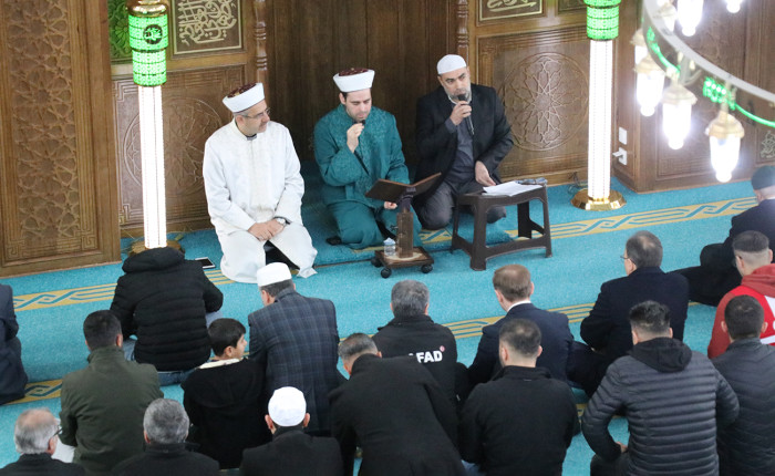 Siirt'te Kahramanmaraş merkezli depremlerde hayatını kaybedenler için mevlit okutuldu