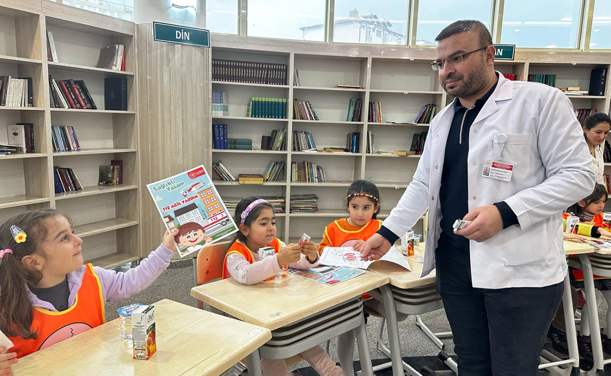 Siirt’te Minikler Hastanede Hem Eğlendi, Hem Öğrendi