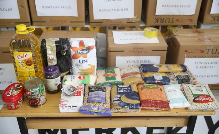 Siirt'te öğrenciler hazırladı, öğretmenler teslim etti!