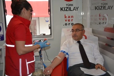 Şırnak Silopi'de polislerden kan bağışına destek