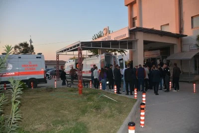 Şırnak'ta öğrenci servisi ile tankerin çarpışması sonucu 14 kişi yaralandı