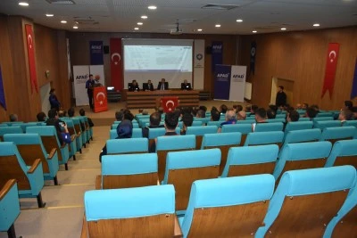 Şırnak'ta &quot;İl Afet Risk Azaltma Planı İzleme ve Değerlendirme&quot; toplantısı yapıldı