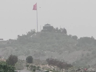 Şırnak'ta toz taşınımı etkili oldu