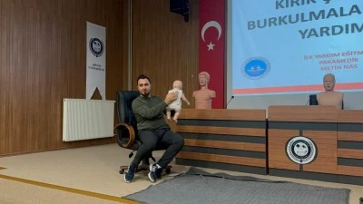 Şırnak'ta &uuml;niversite personeli ve &ouml;ğrencilere ilk yardım eğitimi verildi