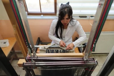 Siirt'in tescilli ürünü Şırnaklı ustaların ellerinde şekilleniyor