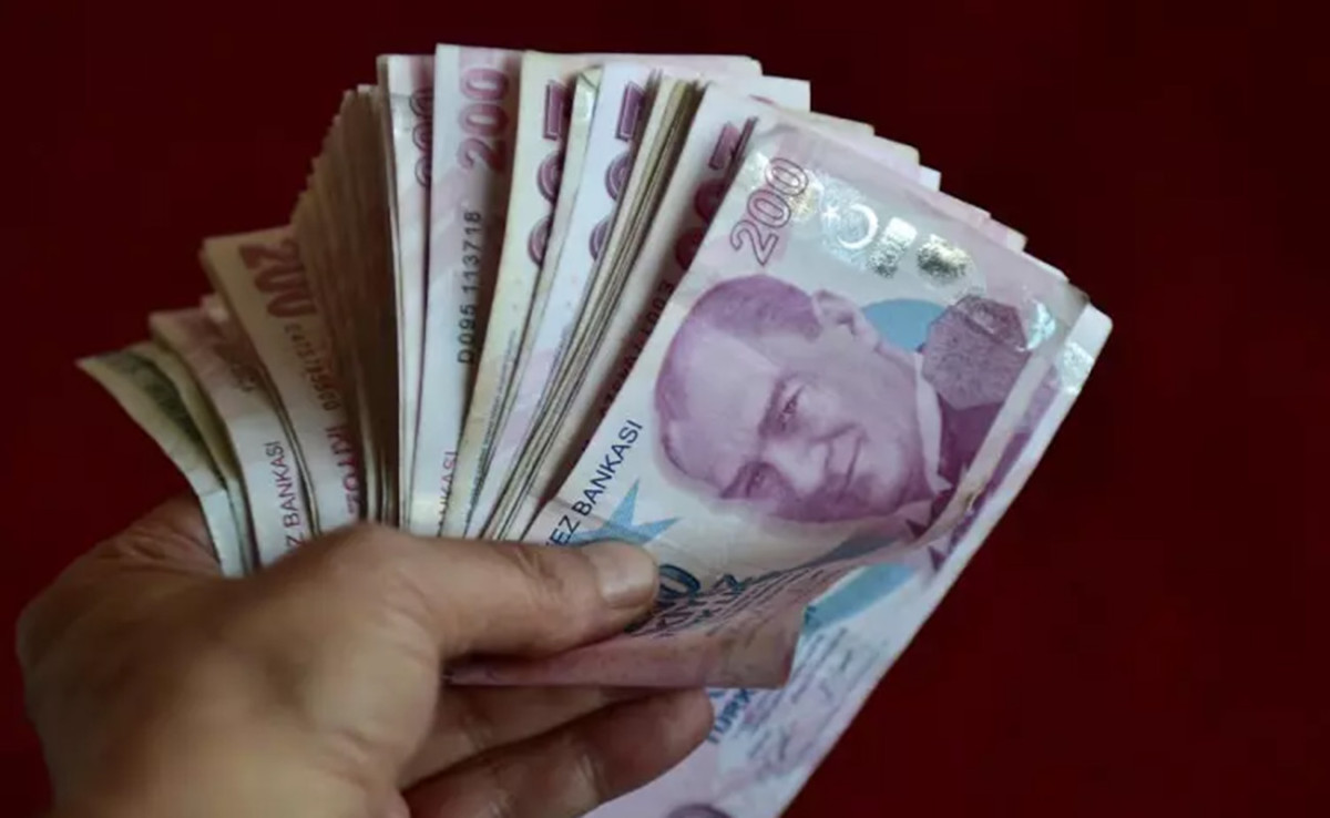 Sosyal Güvenlik Kurumu, birçok kişinin maaşını usulsüzlük nedeniyle iptal ediyor