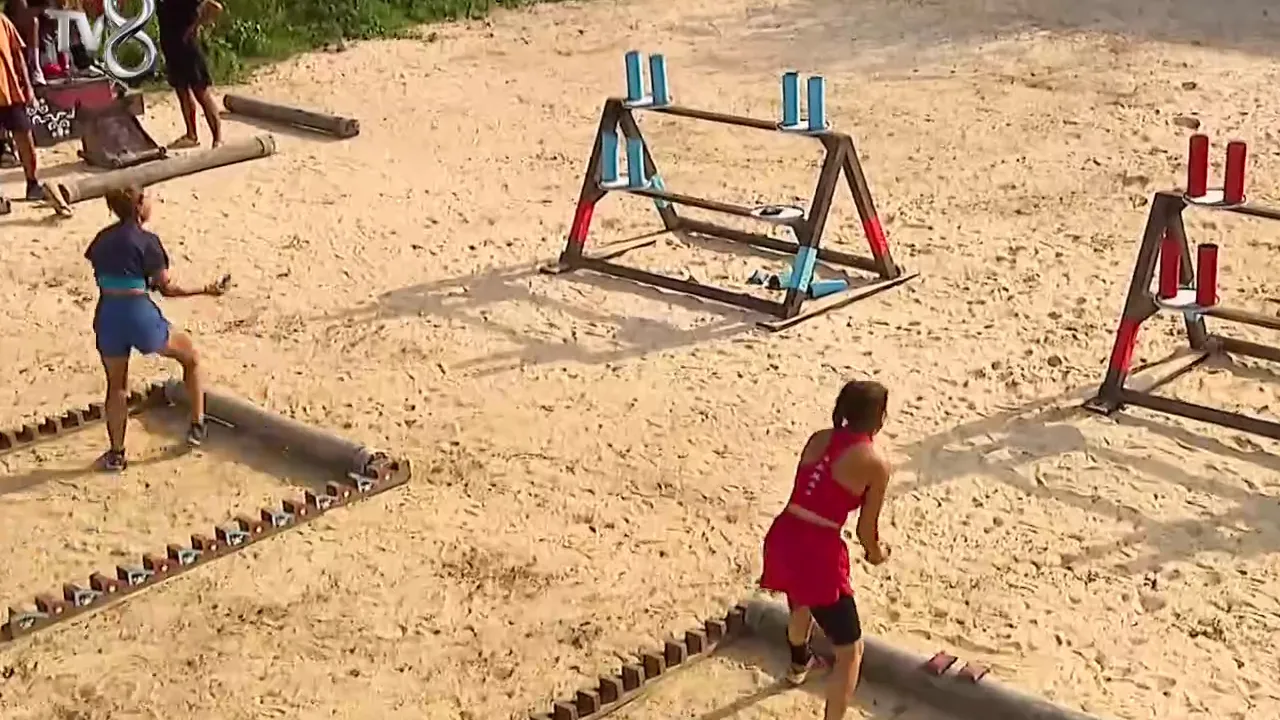 Survivor&rsquo;da Dokunulmazlık Oyununu Kim Kazandı? İletişim Oyununun Kazananı Belli Oldu! 12 Şubat B&ouml;l&uuml;m&uuml;nde Nagihan Diskalifiye mi Oldu?