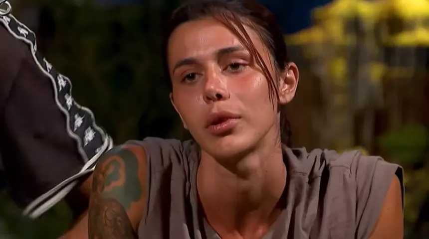 Survivor Nefise kimdir? Nefise Karatay ka&ccedil; yaşında, nereli, evli mi?