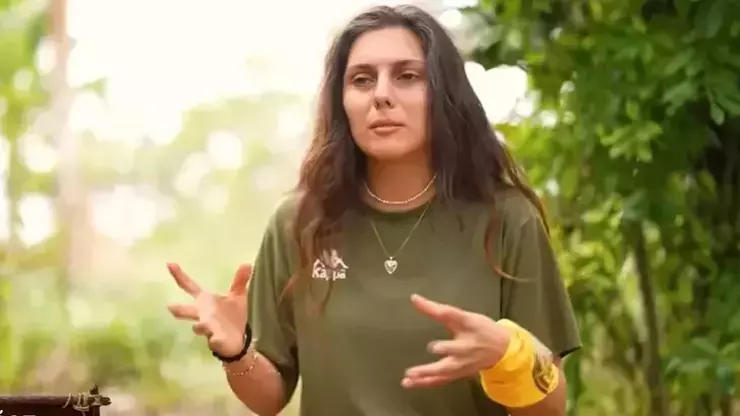 Survivor Tuğ&ccedil;e Melis Demir Kimdir? Adaya Veda Etti mi İşte Hayatı ve Survivor Ser&uuml;veni