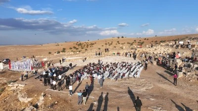 Tarihi Zerzevan Kalesi'nde müzik grubu &quot;Allegra Ensemble&quot; konser verdi