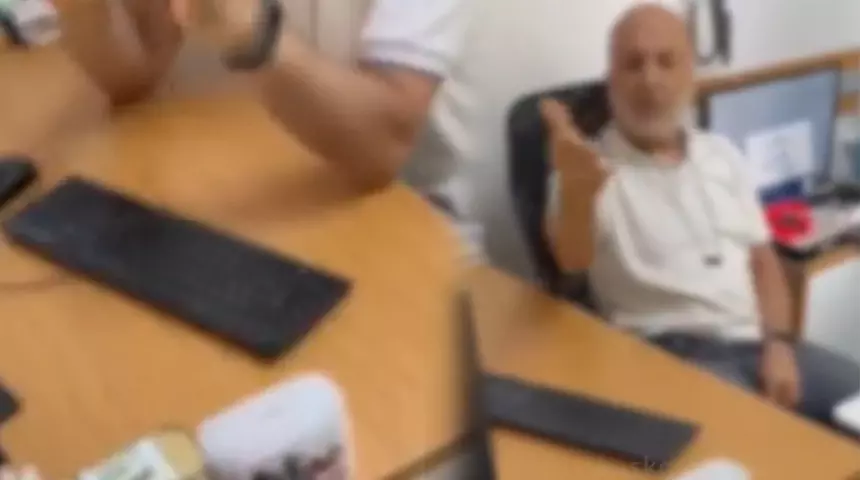 “Teşhircileri Muayene Etmiyorum” Diyen Doktora MEDAV’dan Destek!