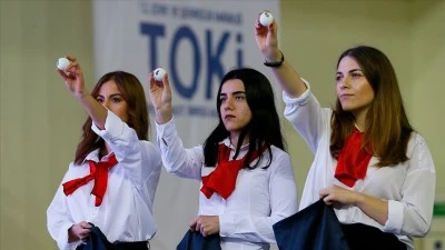 TOKİ İstanbul Kura &Ccedil;ekimi Ne Zaman, Sonu&ccedil;lar A&ccedil;ıklandı mı? Ne zaman A&ccedil;ıklanacak? Kura &Ccedil;ekimi İsim Listesi Belli Oldu mu?