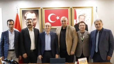 Türkiye Arı Yetiştiricileri Merkez Birliğinden TARSİM'e ziyaret