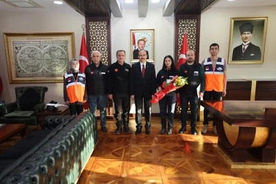 Vali Kızılkaya, AFAD Personelini Makamında Kabul Etti