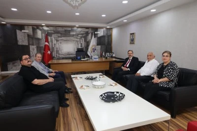Vali Kızılkaya&rsquo;dan Siirt TSO&rsquo;ya Ziyaret: Ekonomi ve İş D&uuml;nyası Masaya Yatırıldı