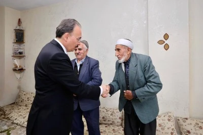 Vali Kızılkaya’dan Trafik Kazasında Hayatını Kaybeden Tosun Ailesine Taziye