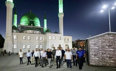 Vali Kızılkaya Veysel Karani Beldesi’ni Ziyaret Etti