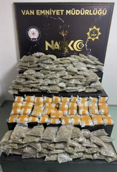 Van'da 134 kilo 460 gram uyuşturucu ele geçirildi