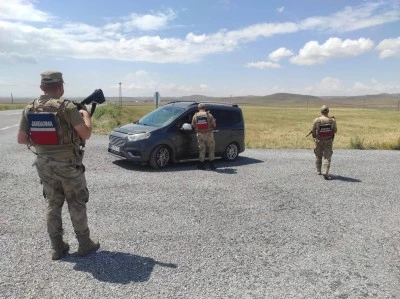 Van'da farklı suçlardan aranan 101 şüpheli yakalandı