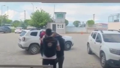 Van'da göçmen kaçakçılığı operasyonlarında yakalanan 14 şüpheliden 5'i tutuklandı