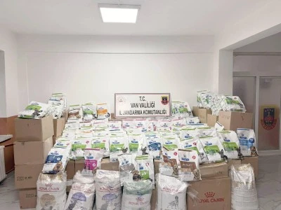 Van'da gümrük kaçağı malzemeler ele geçirildi