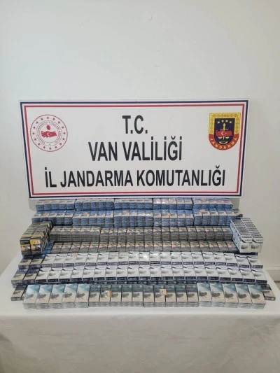 Van'da gümrük kaçağı sigara ve malzeme ele geçirildi