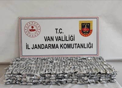 Van'da kaçakçılık operasyonlarında 2 şüpheli yakalandı