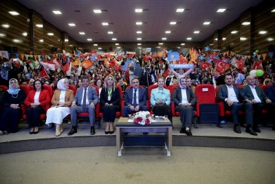 Van'da &quot;AK Parti Kadın Kolları İl Danışma Meclisi Toplantısı&quot; yapıldı