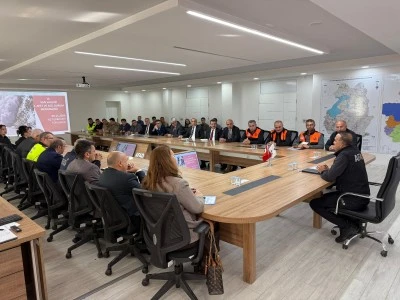 Van'da &quot;Kış Tedbirleri Toplantısı&quot; yapıldı