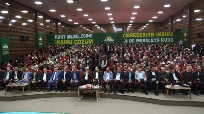 Van'da &quot;Kürt Meselesine İnsani Çözüm Çalıştayı&quot; düzenlendi