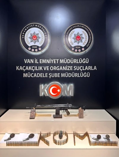Van'da silah ve mühimmat ele geçirildi