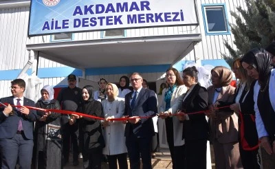 Van'da yapımı tamamlanan aile destek merkezlerinin açılışı yapıldı