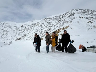 Van ve &ccedil;evre illerde kar nedeniyle 145 yerleşim yerine ulaşılamıyor