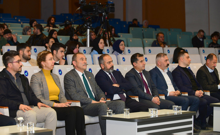 Van'da ÜNİDES'in desteklediği 13 proje tanıtıldı