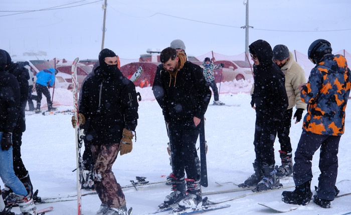 Van'daki Abalı Kayak Merkezi kayakseverleri ağırlıyor