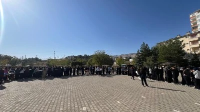 Yardım Kermesi Yoğun İlgi Gördü
