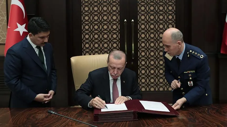 YAŞ Kararları A&ccedil;ıklandı: 25 General ve Amiral Terfi Etti, Hava Kuvvetleri Komutanlığına Orgeneral Rafet Dalkıran Atandı
